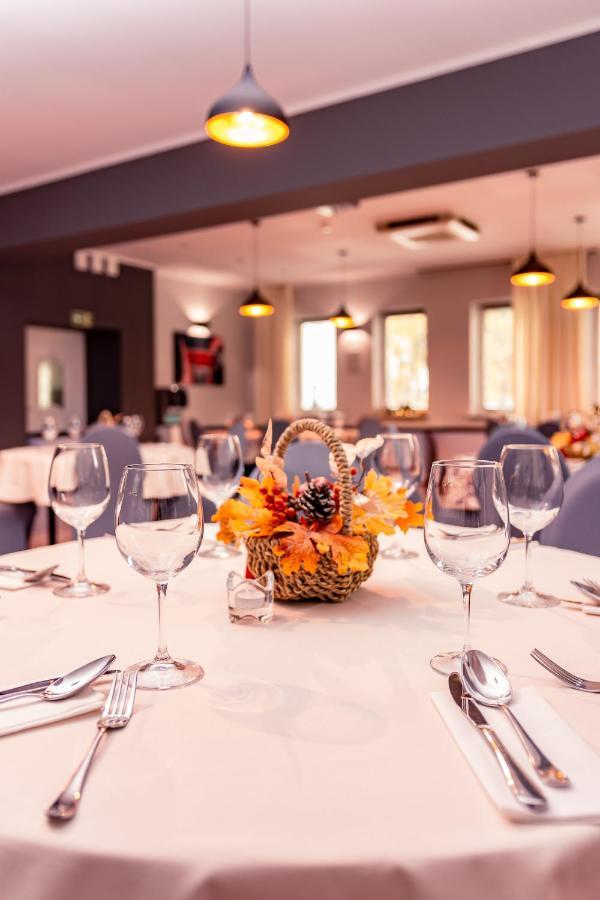 Tailor Hotel Sport & Conference Morąg 外观 照片